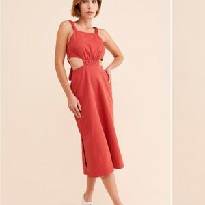 Find Me Now - Rae Midi Dress - Small